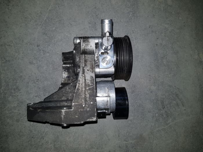 Gebruikte Servopomp Fiat Ducato Prijs € 60,50 Inclusief btw aangeboden door AKAS Automaterialen