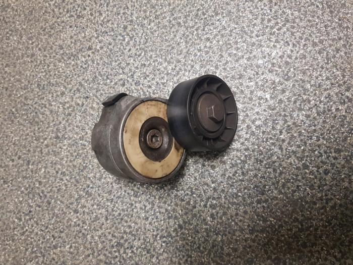Gebruikte Spanner multiriem Fiat Punto Prijs € 12,10 Inclusief btw aangeboden door AKAS Automaterialen