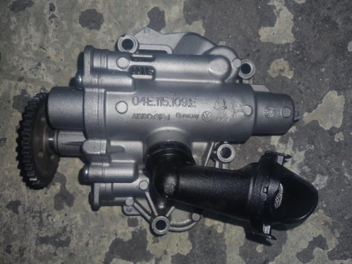 Gebruikte Oliepomp Audi A3 Prijs € 60,50 Inclusief btw aangeboden door AKAS Automaterialen