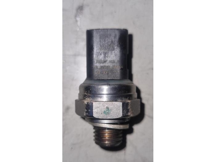 Gebruikte Oliedruk sensor Volkswagen Golf Prijs € 24,20 Inclusief btw aangeboden door AKAS Automaterialen