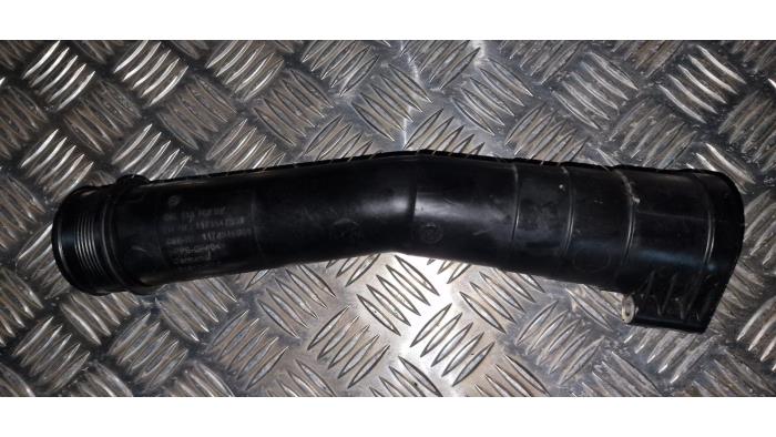 Gebruikte Intercooler Buis Volkswagen Transporter Prijs € 24,20 Inclusief btw aangeboden door AKAS Automaterialen
