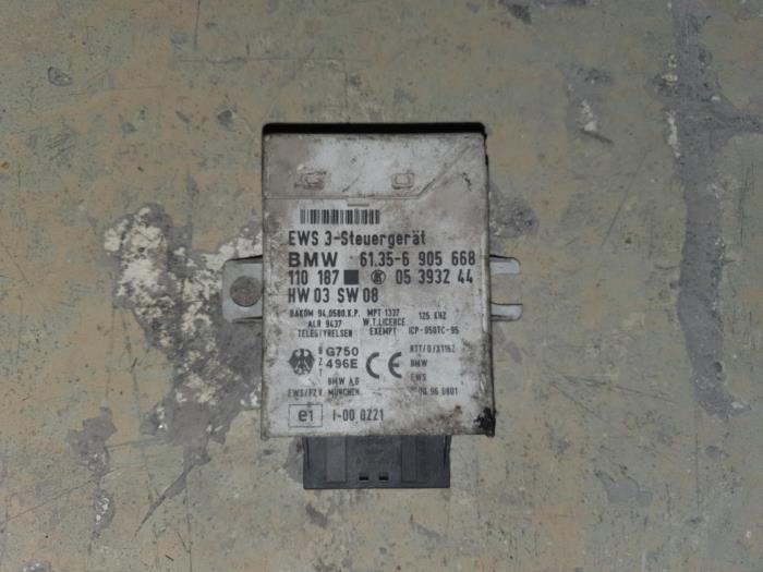 Gebruikte Computer Diversen BMW 5-Serie Prijs € 36,30 Inclusief btw aangeboden door AKAS Automaterialen