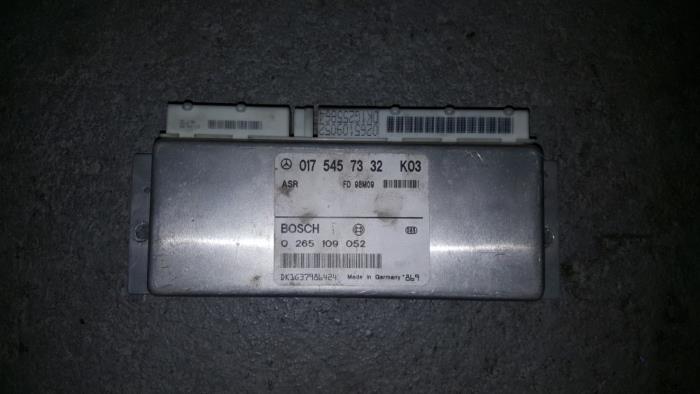 Gebruikte Computer ASR Mercedes C-Klasse Prijs € 36,30 Inclusief btw aangeboden door AKAS Automaterialen