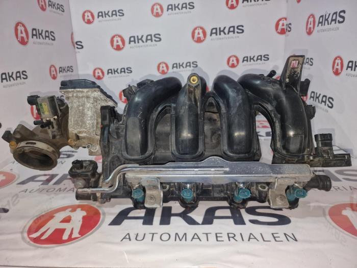 Gebruikte Inlaatspruitstuk Mazda 6 Prijs € 90,75 Inclusief btw aangeboden door AKAS Automaterialen