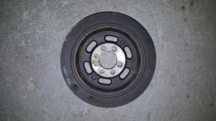 Gebruikte Krukas Poelie Citroen BX Prijs € 48,40 Inclusief btw aangeboden door AKAS Automaterialen (acceptatie)