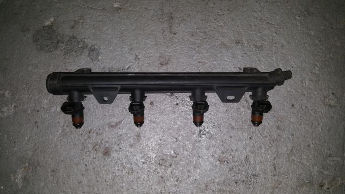 Gebruikte Verstuiver brug Citroen BX Prijs € 60,50 Inclusief btw aangeboden door AKAS Automaterialen (acceptatie)