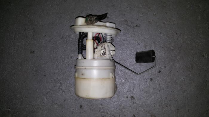 Usagé Tank element Pomp Citroen BX Prix € 48,40 Prix TTC proposé par AKAS Automaterialen (acceptatie)