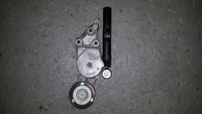 Gebruikte Spanner multiriem Citroen BX Prijs € 36,30 Inclusief btw aangeboden door AKAS Automaterialen (acceptatie)