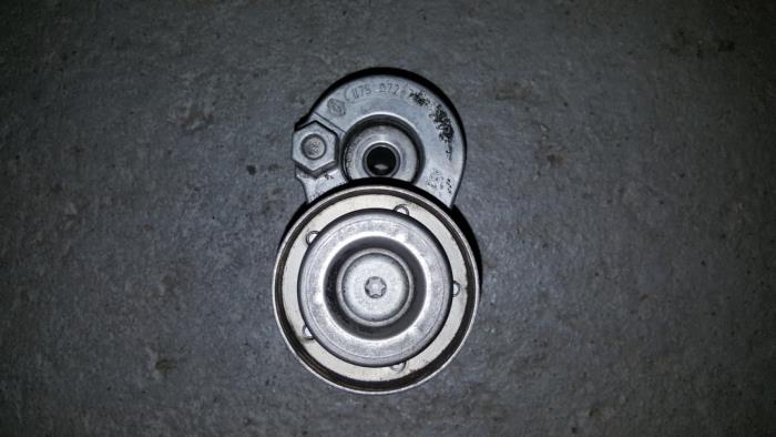 Gebruikte Spanner multiriem Citroen BX Prijs € 36,30 Inclusief btw aangeboden door AKAS Automaterialen (acceptatie)