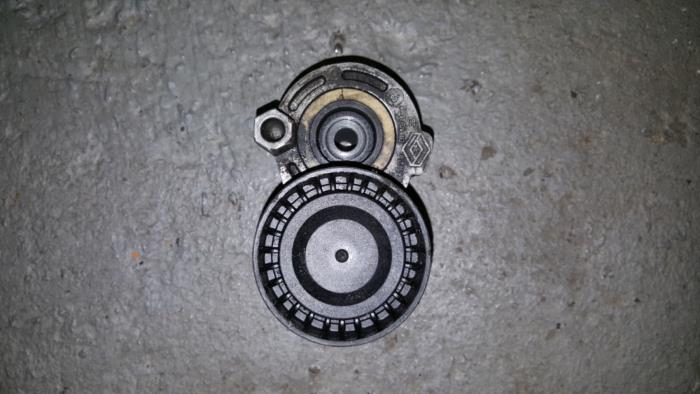 Gebruikte Spanner multiriem Citroen BX Prijs € 36,30 Inclusief btw aangeboden door AKAS Automaterialen (acceptatie)
