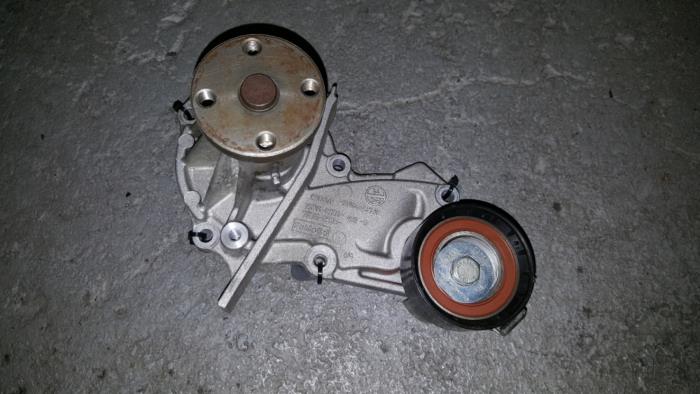 Gebruikte Waterpomp Citroen BX Prijs € 48,40 Inclusief btw aangeboden door AKAS Automaterialen (acceptatie)