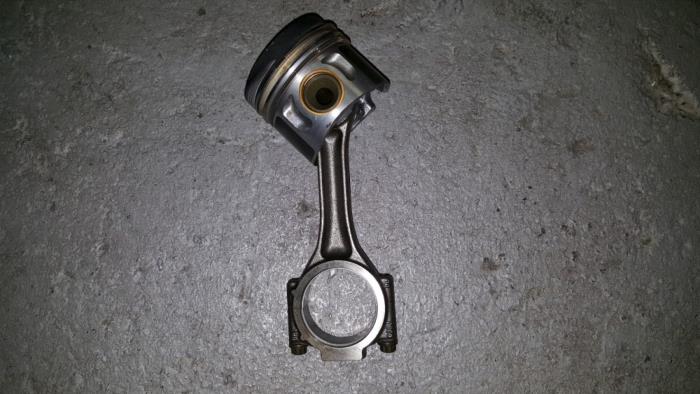 Gebruikte Zuiger Citroen BX Prijs € 36,30 Inclusief btw aangeboden door AKAS Automaterialen (acceptatie)