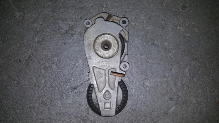 Gebruikte Spanner multiriem Citroen BX Prijs € 30,25 Inclusief btw aangeboden door AKAS Automaterialen (acceptatie)