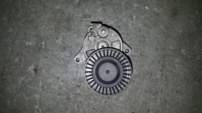 Gebruikte Spanner multiriem Citroen BX Prijs € 30,25 Inclusief btw aangeboden door AKAS Automaterialen (acceptatie)