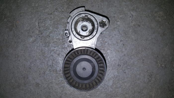 Gebruikte Spanner multiriem Citroen BX Prijs € 36,30 Inclusief btw aangeboden door AKAS Automaterialen (acceptatie)