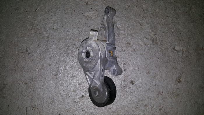 Gebruikte Spanner multiriem Citroen BX Prijs € 30,25 Inclusief btw aangeboden door AKAS Automaterialen (acceptatie)