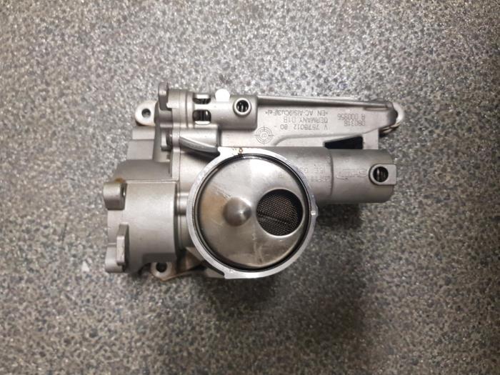 Gebruikte Oliepomp Citroen BX Prijs € 60,50 Inclusief btw aangeboden door AKAS Automaterialen (acceptatie)