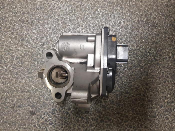 Gebruikte Gasklephuis Citroen BX Prijs € 60,50 Inclusief btw aangeboden door AKAS Automaterialen (acceptatie)