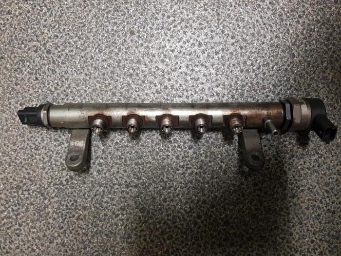 Gebruikte Brandstofverdeler Citroen BX Prijs € 60,50 Inclusief btw aangeboden door AKAS Automaterialen (acceptatie)