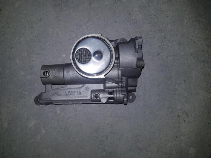 Gebruikte Oliepomp Citroen BX Prijs € 121,00 Inclusief btw aangeboden door AKAS Automaterialen (acceptatie)