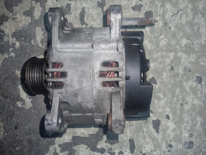 Gebruikte Dynamo Citroen BX Prijs € 24,20 Inclusief btw aangeboden door AKAS Automaterialen (acceptatie)