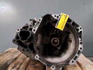 Gebruikte Versnellingsbak Nissan Pixo (D31S) 1.0 12V Prijs € 484,00 Inclusief btw aangeboden door De Jonghe Recuparts