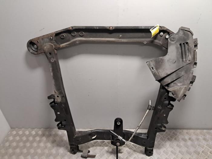 Subframe van een Dacia Sandero I (BS) 1.4 2009