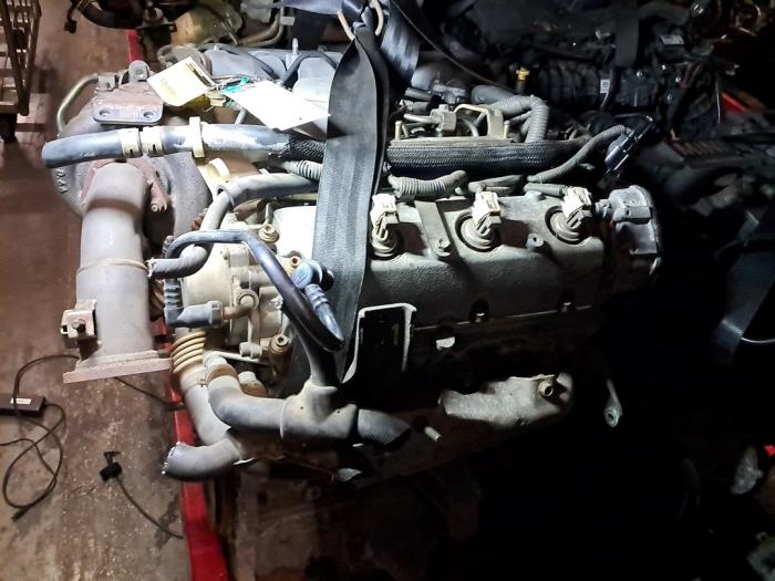 Motor van een Renault Espace (JK) 3.0 dCi V6 24V 2004