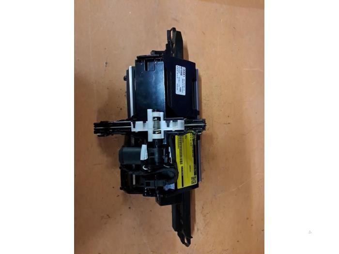 Gebruikte Display Multi Media regelunit Audi A6 (C7) Prijs € 484,00 Inclusief btw aangeboden door De Jonghe Recuparts