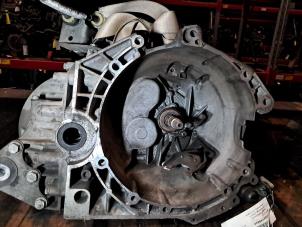 Gebruikte Versnellingsbak Peugeot Boxer (U9) 2.2 HDi 130 Euro 5 Prijs € 1.028,50 Inclusief btw aangeboden door De Jonghe Recuparts