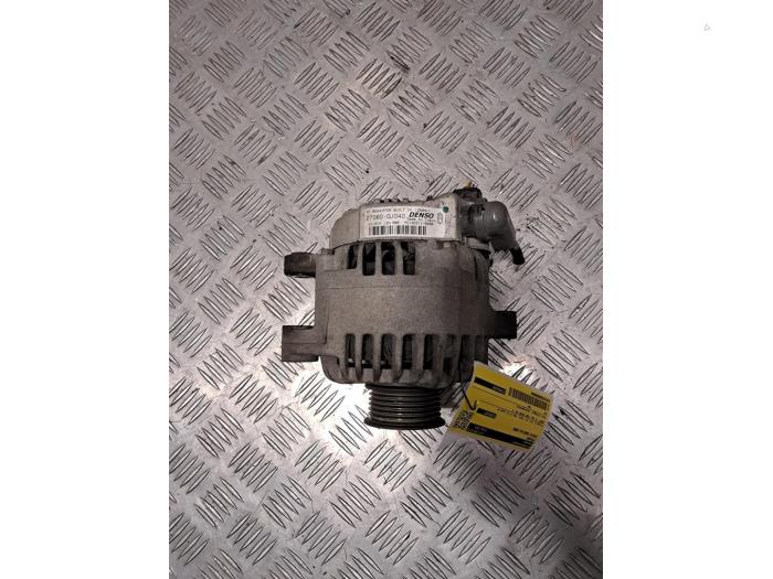 Gebruikte Dynamo Toyota Yaris (P1) 1.3 16V VVT-i Prijs € 60,00 Inclusief btw aangeboden door De Jonghe Recuparts