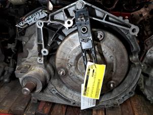 Gebruikte Automaatbak Peugeot 206 (2A/C/H/J/S) 1.4 XR,XS,XT,Gentry Prijs € 423,50 Inclusief btw aangeboden door De Jonghe Recuparts