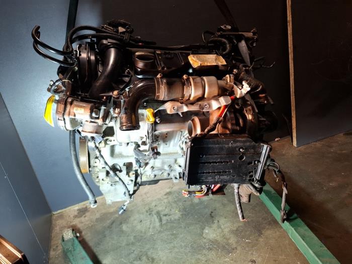 Motor van een Fiat Punto II (188)  2007