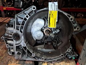 Gebruikte Versnellingsbak Peugeot Boxer (U9) 2.2 HDi 100 Euro 4 Prijs € 1.028,50 Inclusief btw aangeboden door De Jonghe Recuparts