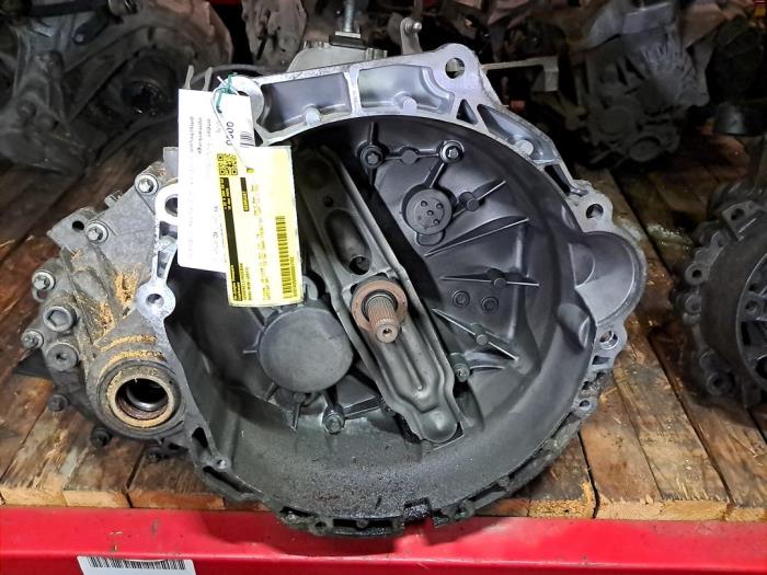 Gebruikte Versnellingsbak Mini Mini (R56) 1.6 Cooper D 16V Prijs € 605,00 Inclusief btw aangeboden door De Jonghe Recuparts