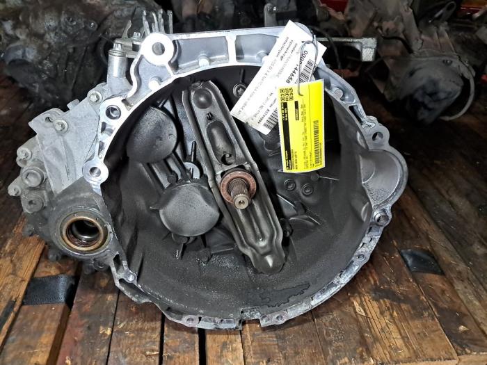 Gebruikte Versnellingsbak Mini Mini (R56) 1.6 Cooper D 16V Prijs € 605,00 Inclusief btw aangeboden door De Jonghe Recuparts