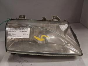 Gebruikte Koplamp rechts Peugeot 806 1.8 S Prijs € 36,30 Inclusief btw aangeboden door De Jonghe Recuparts
