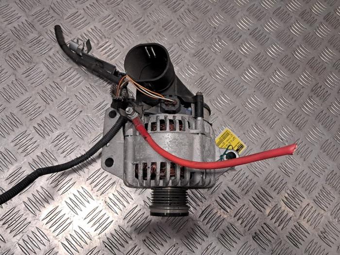 Gebruikte Dynamo Ford Mondeo III 1.8 16V Prijs € 60,00 Inclusief btw aangeboden door De Jonghe Recuparts