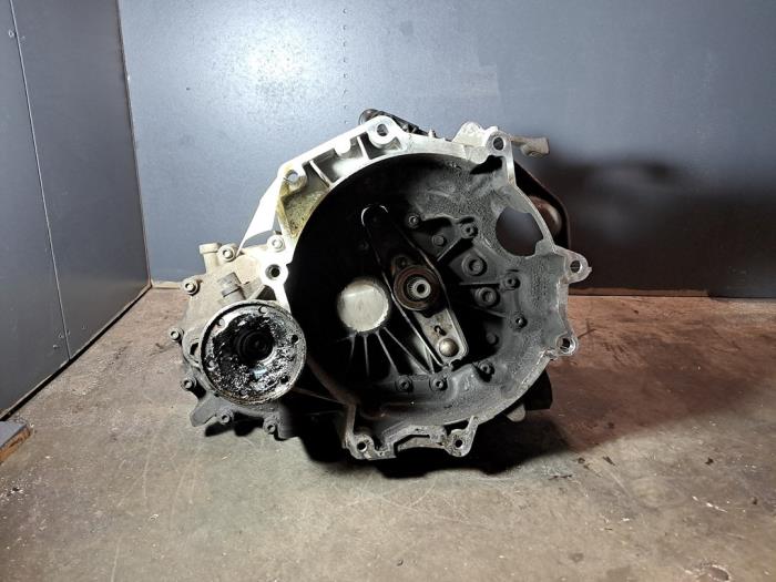 Gebruikte Versnellingsbak Skoda Fabia II (5J) 1.2i Prijs € 484,00 Inclusief btw aangeboden door De Jonghe Recuparts