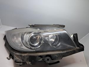 Gebruikte Rechter Koplamp BMW 3 serie (E90) 316i 16V Prijs € 242,00 Inclusief btw aangeboden door De Jonghe Recuparts