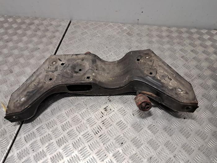 Gebruikte Subframe Volkswagen Polo IV (9N1/2/3) Prijs € 60,50 Inclusief btw aangeboden door De Jonghe Recuparts