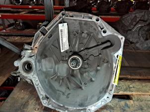 Gebruikte Versnellingsbak Renault Megane II (LM) 1.5 dCi 105 Prijs € 242,00 Inclusief btw aangeboden door De Jonghe Recuparts