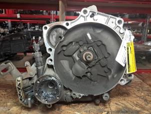 Gebruikte Versnellingsbak Volkswagen Lupo (6X1) 1.4 60 Prijs € 423,50 Inclusief btw aangeboden door De Jonghe Recuparts