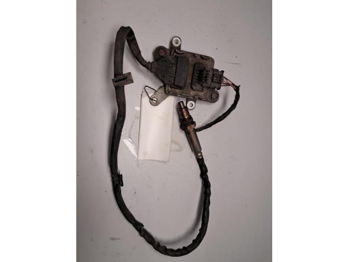 Nox sensor van een Mercedes-Benz A (177.0) 1.5 A-180d 2018