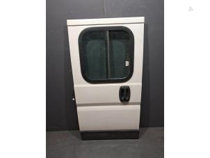 Gebruikte Achterklep deur links Peugeot Boxer (U9) Prijs € 242,00 Inclusief btw aangeboden door De Jonghe Recuparts