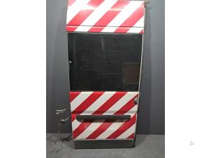 Gebruikte Achterklep deur links Peugeot Boxer (U9) Prijs € 302,50 Inclusief btw aangeboden door De Jonghe Recuparts