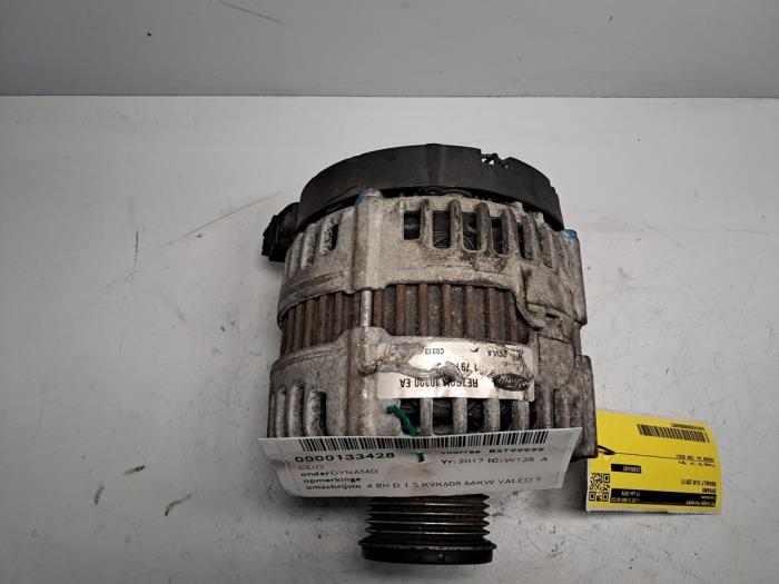 Dynamo van een Renault Clio IV (5R) 1.5 dCi 75 FAP 2017