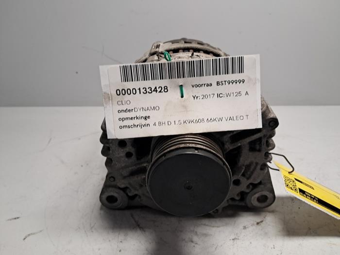 Dynamo van een Renault Clio IV (5R) 1.5 dCi 75 FAP 2017