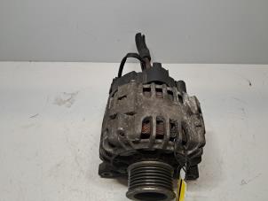 Gebruikte Dynamo Renault Clio III (BR/CR) 1.2 16V Tce Prijs € 60,50 Inclusief btw aangeboden door De Jonghe Recuparts