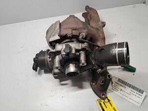 Gebruikte G-lader Ford Kuga II (DM2) 2.0 TDCi 16V 180 4x4 Prijs € 272,25 Inclusief btw aangeboden door De Jonghe Recuparts